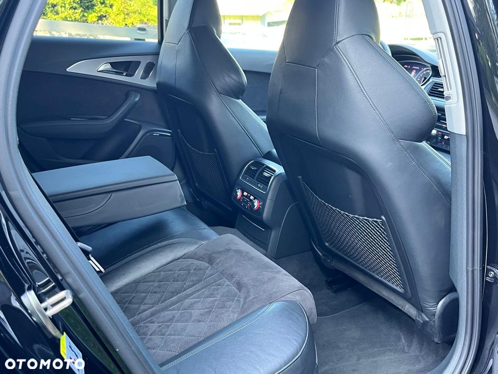Audi RS6 Avant - 29