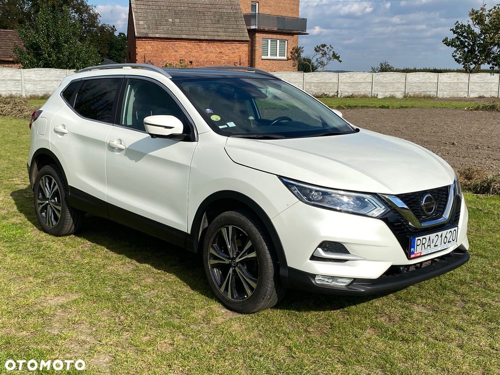 Nissan Qashqai 1.6 DCi N-Connecta EU6 - 3