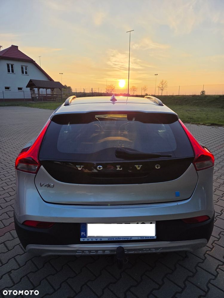 Volvo V40 Cross Country D2 Kinetic - 3
