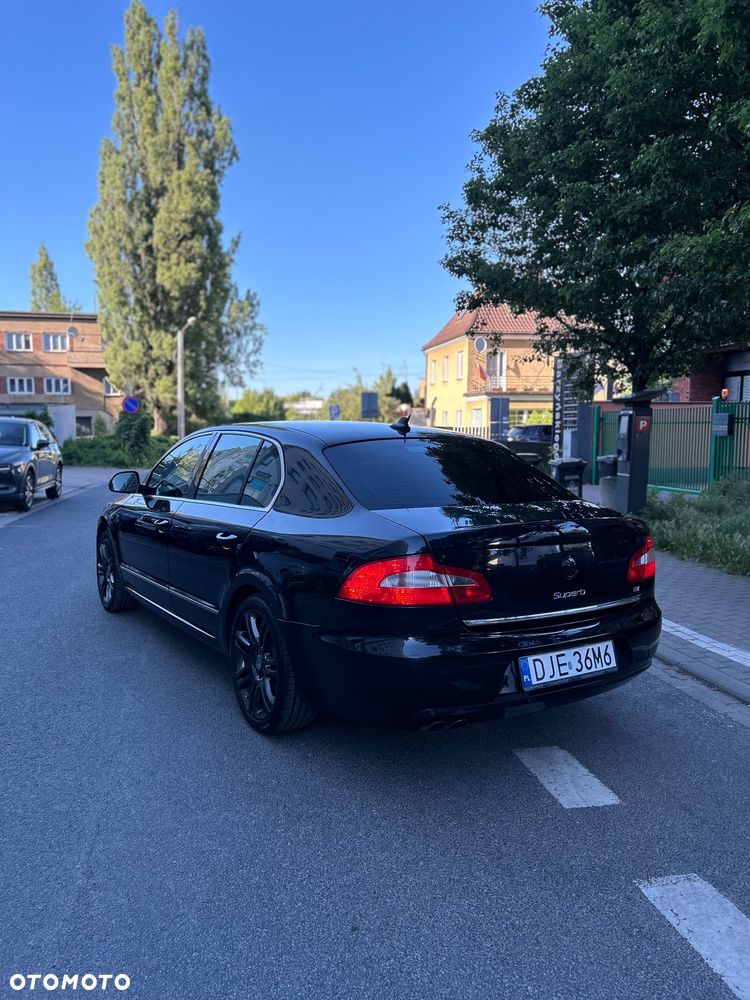 Skoda Superb - 2