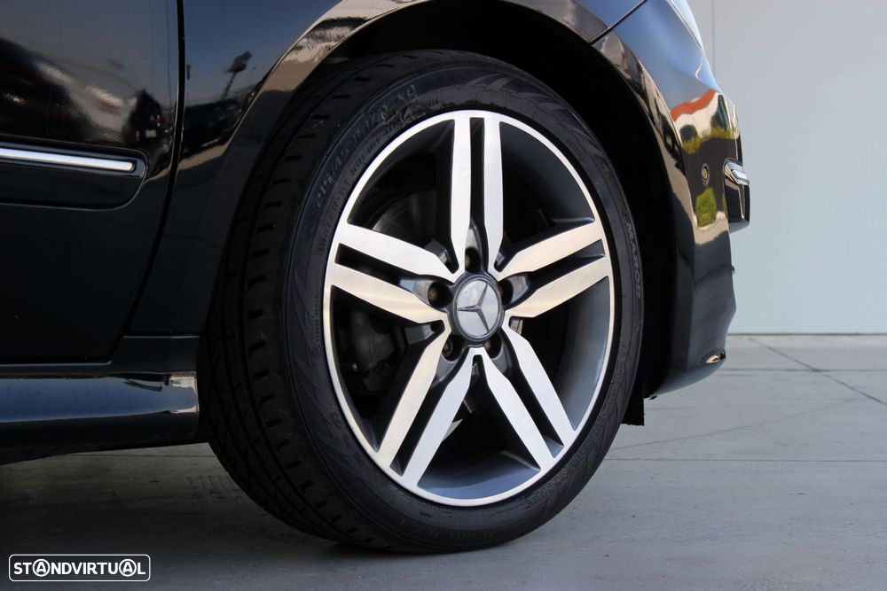 Mercedes-Benz B 200 - 10