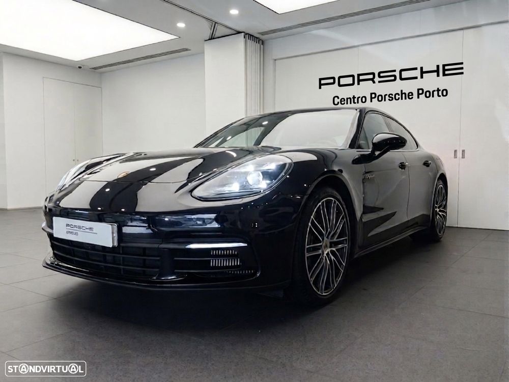 Porsche Panamera 4 E-Hybrid - 1