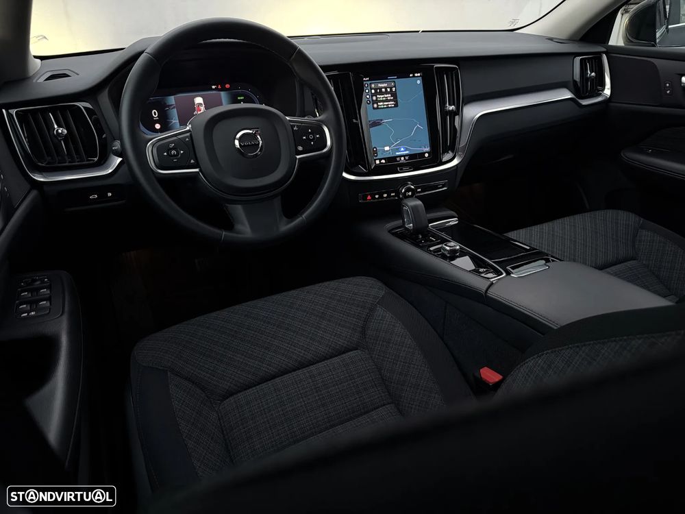 Volvo V60 2.0 T6 AWD TE Essential - 8