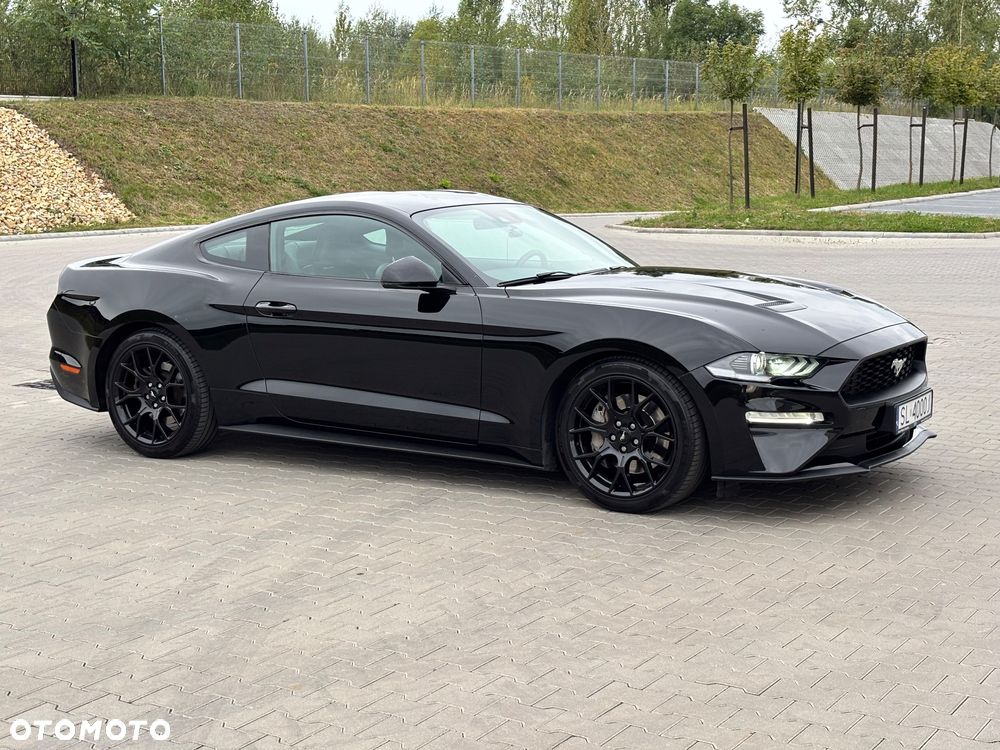 Ford Mustang - 9