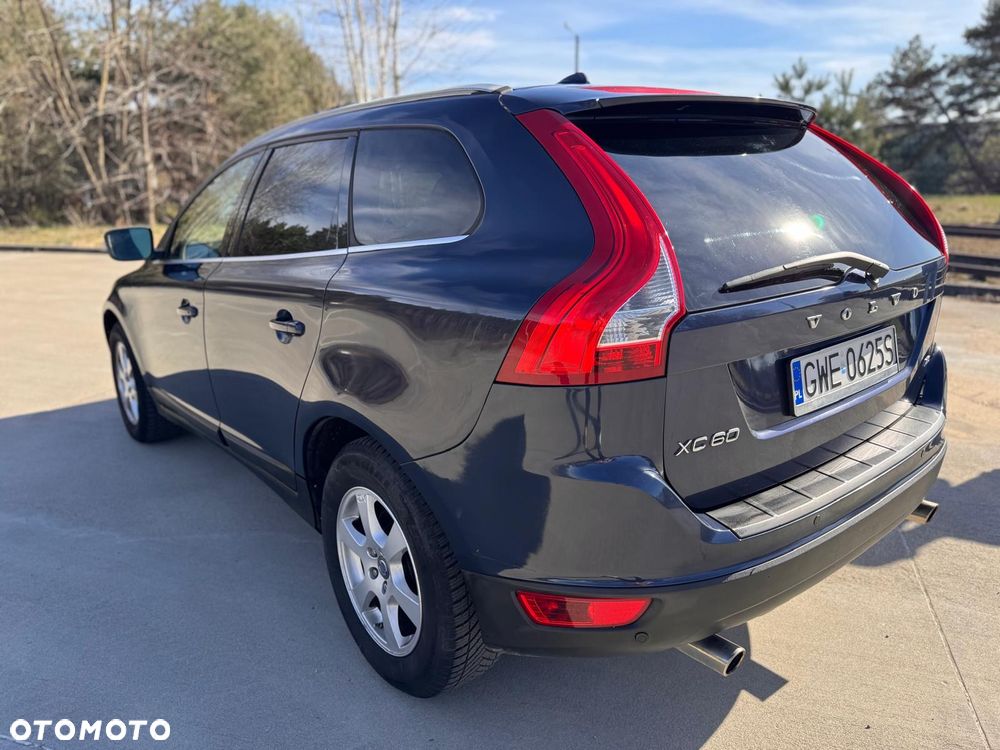 Volvo XC 60 3.2 AWD Summum - 5