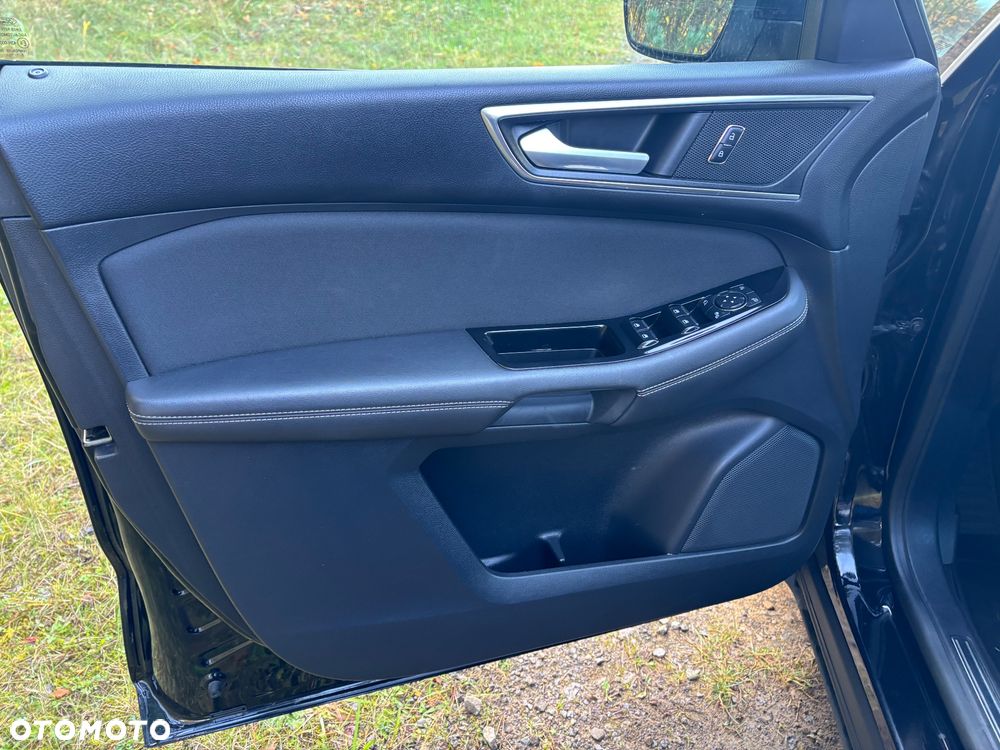 Ford S-Max 2.0 TDCi Titanium - 25