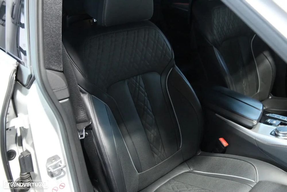 BMW 640 Gran Turismo d xDrive Pack M - 3