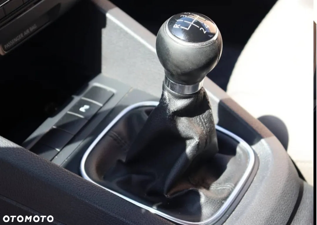 Volkswagen Jetta 1.6 TDI DPF Comfortline - 7