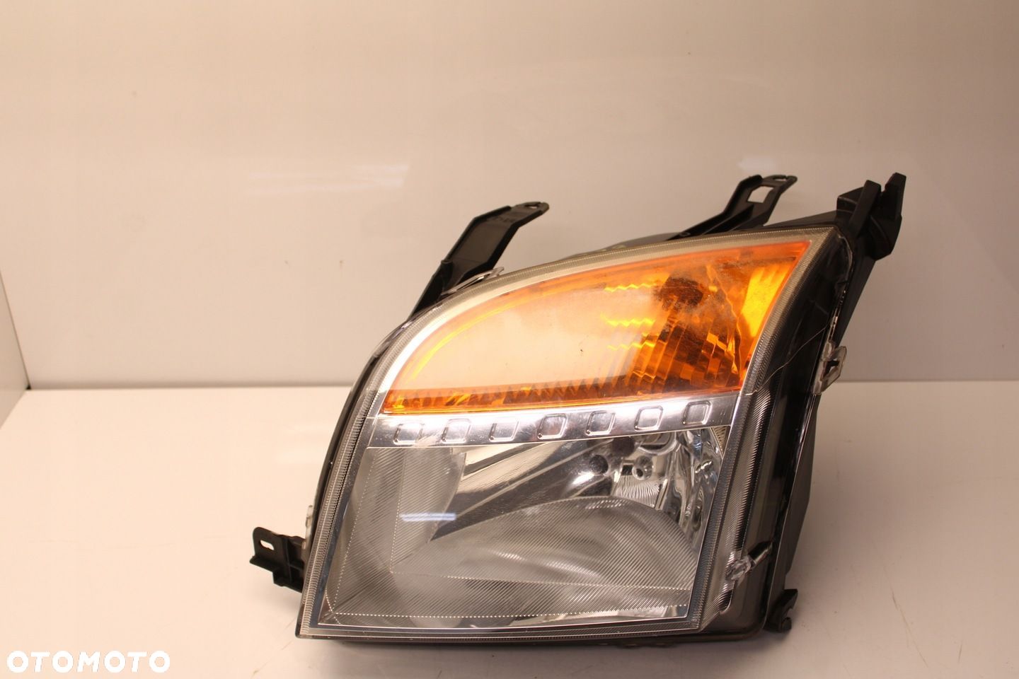 FORD FUSION LIFT 05-12R REFLEKTOR LEWY LAMPA LEWA PRZEDNIA PRZÓD - 1