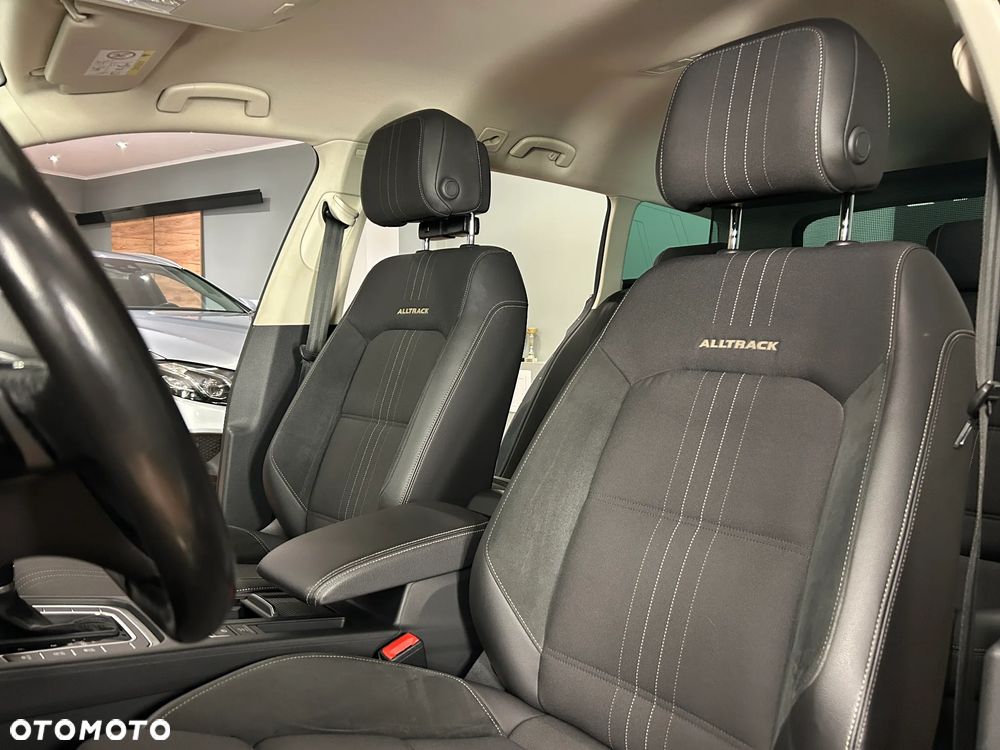 Volkswagen Passat - 15