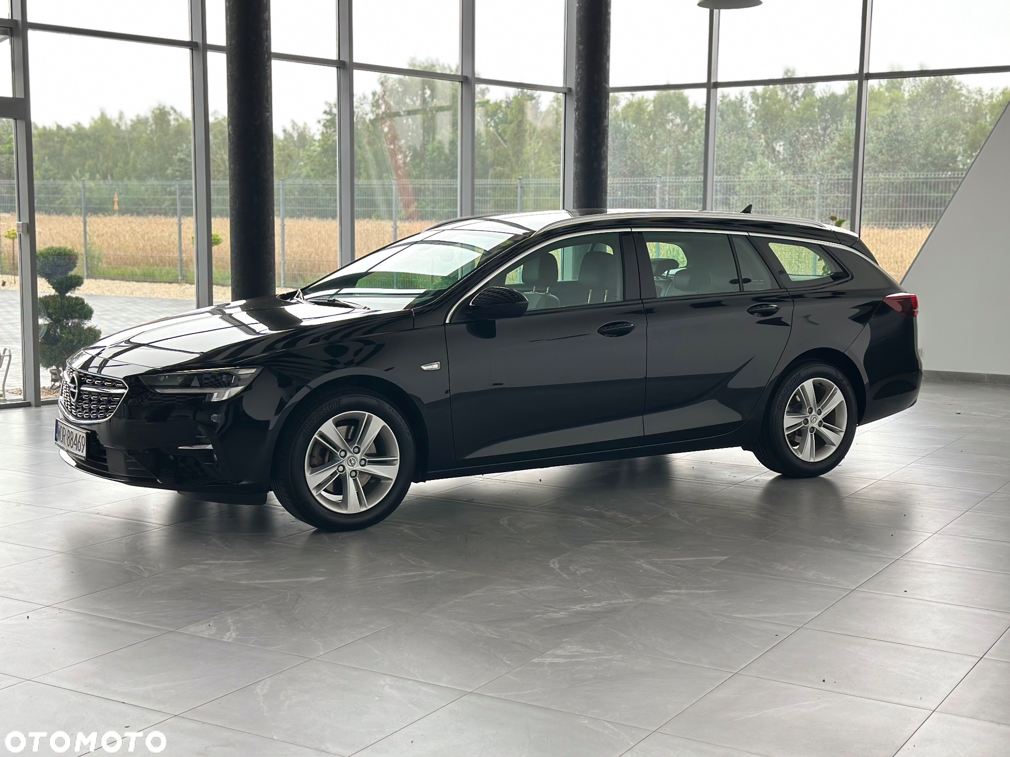 Opel Insignia - 15