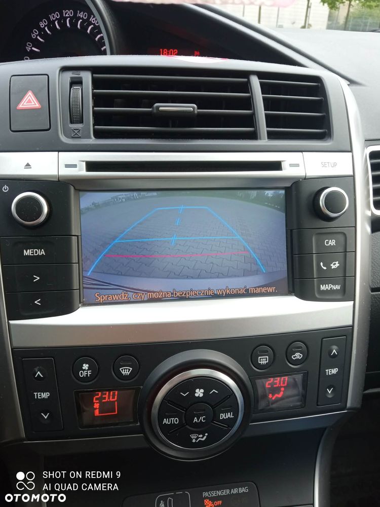 Toyota Verso 1.8 Premium - 10