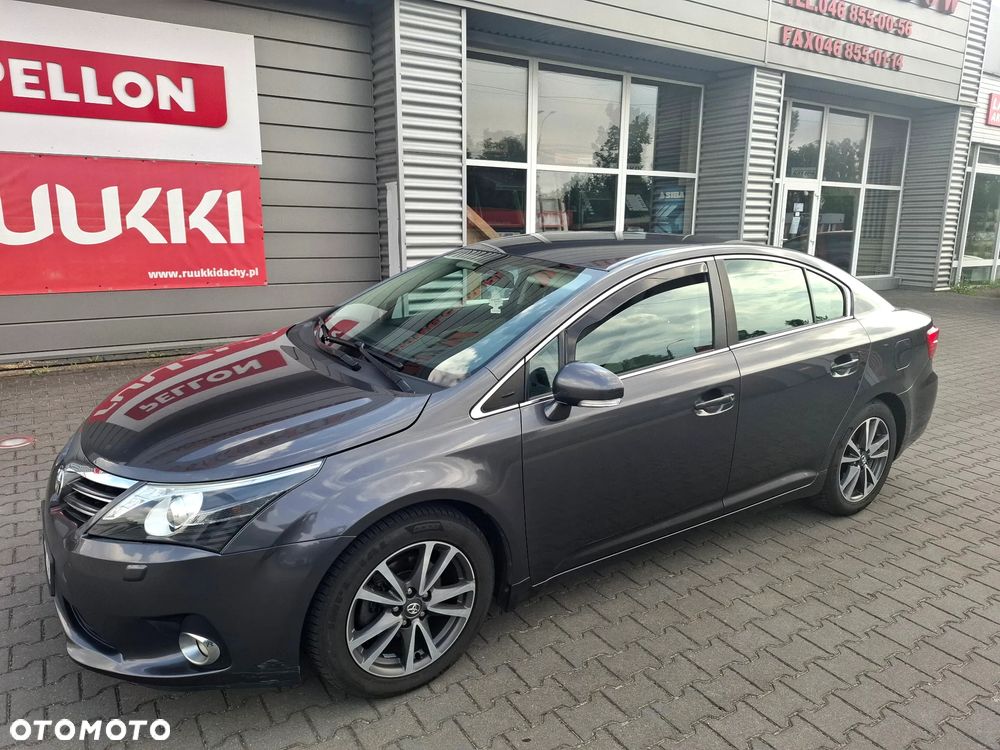 Toyota Avensis 1.8 Premium - 1