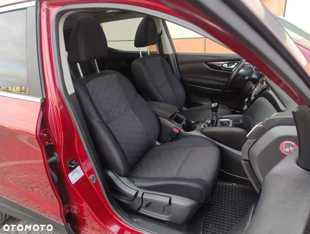 Nissan Qashqai 1.2 DIG-T TEKNA+ - 11