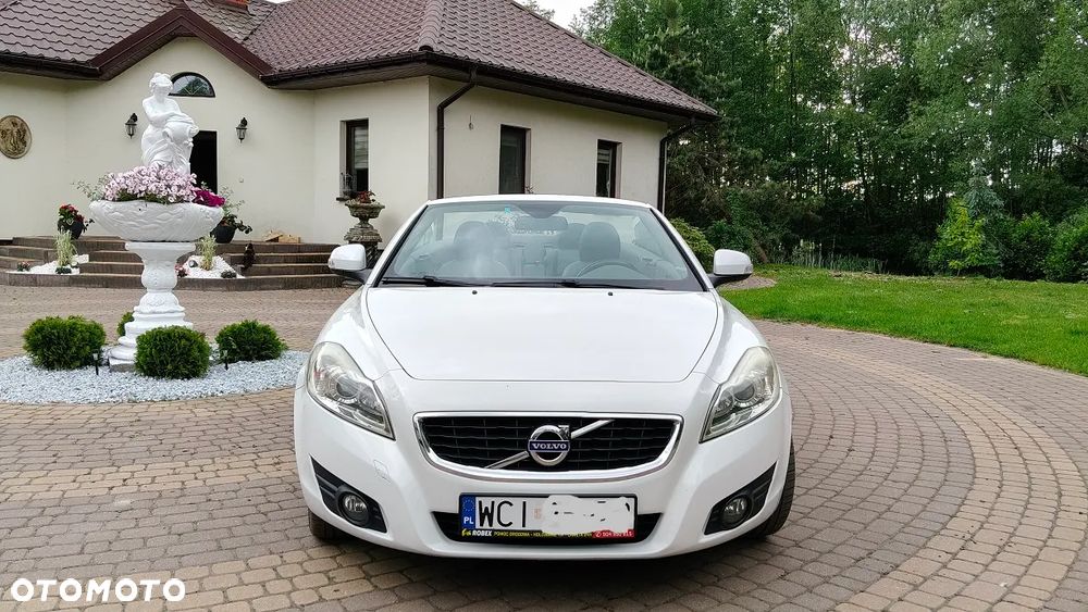 Volvo C70 D4 Momentum - 10