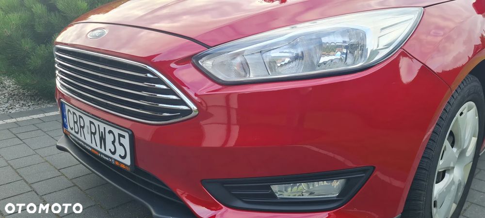 Ford Focus - 36