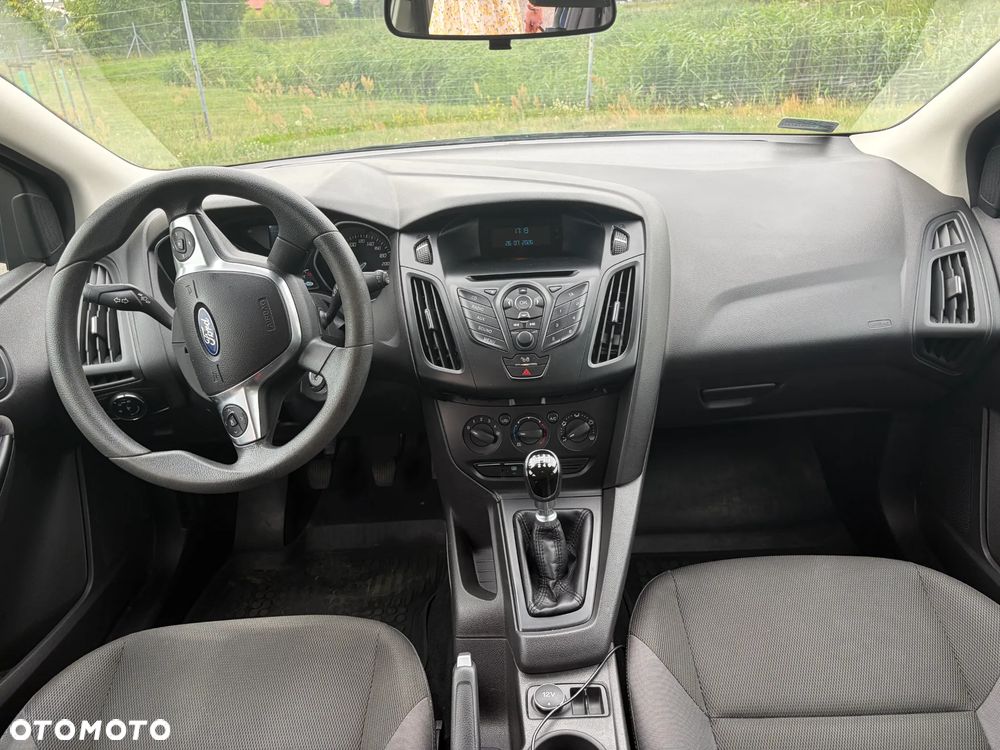 Ford Focus 1.6 TDCi Ambiente Start - 21