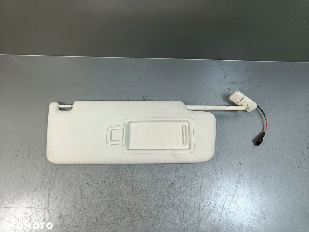 Osłona przeciwsłoneczna Prawa VW Passat B8 Słonecznik Prawy 3G0857552H - 3