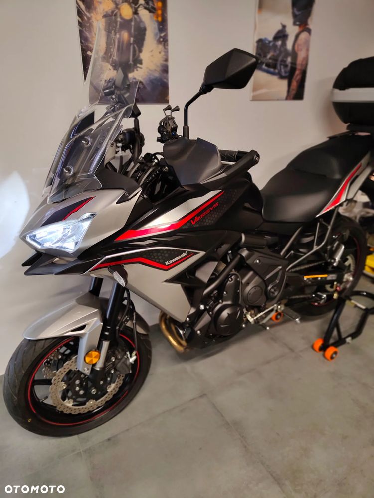 Kawasaki Versys 650 - 9