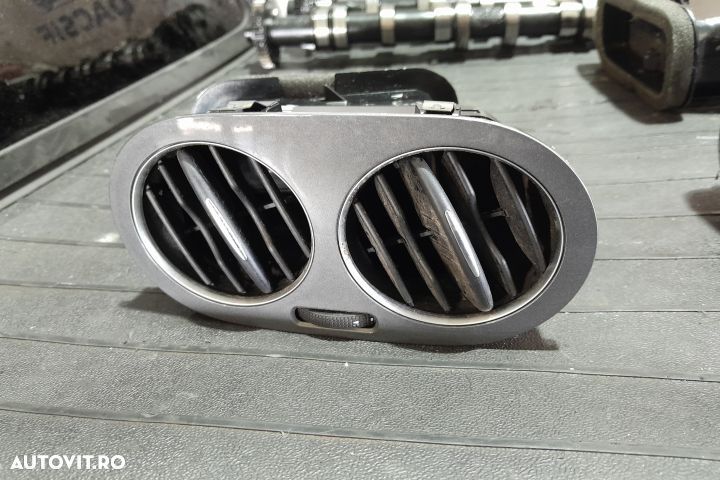 Grila ventilatie bord centru 5M0819759 5M0819759 Volkswagen VW Tiguan - 2