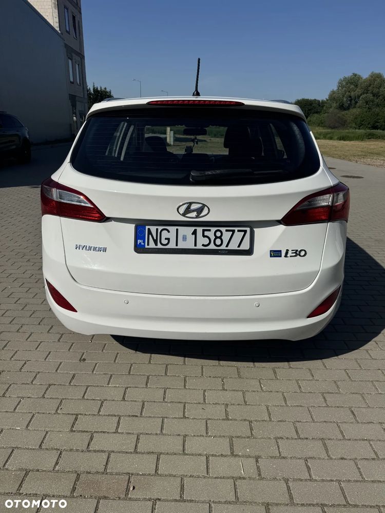 Hyundai i30 1.6 Comfort - 8