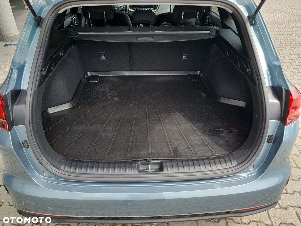 Kia Ceed 1.5 T-GDI M - 18
