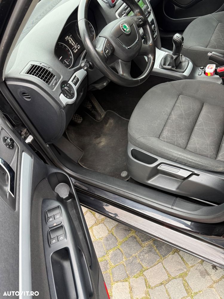 Skoda Octavia 2.0 TDI DPF FAMILY - 15