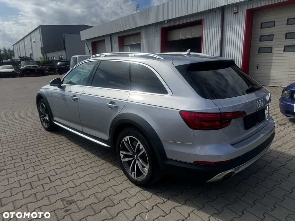 Audi A4 Allroad 2.0 TFSI S tronic - 4
