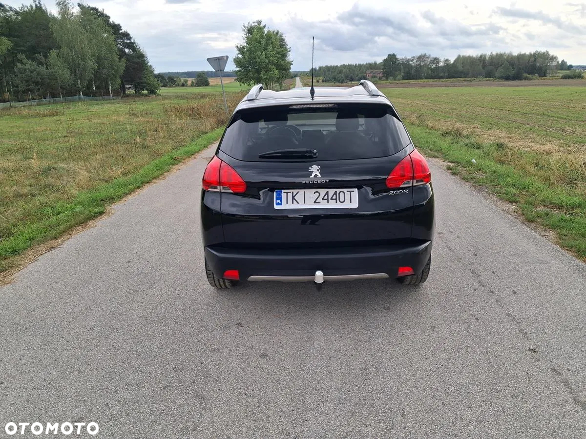 Peugeot 2008 - 11