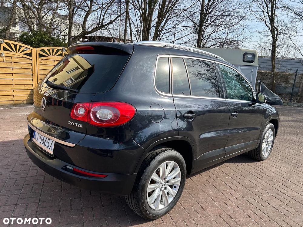 Volkswagen Tiguan 2.0 TDI DPF 4Motion BlueMotion Technology Lounge Sport & Style - 3