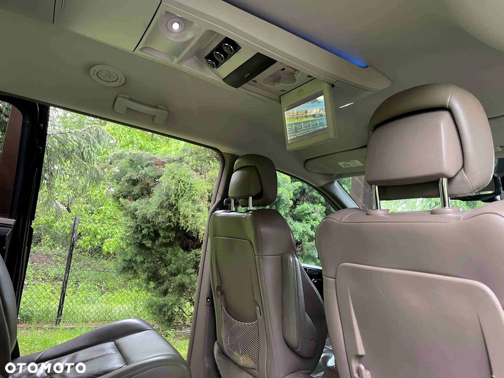 Chrysler Town & Country 3.6 Limited - 5