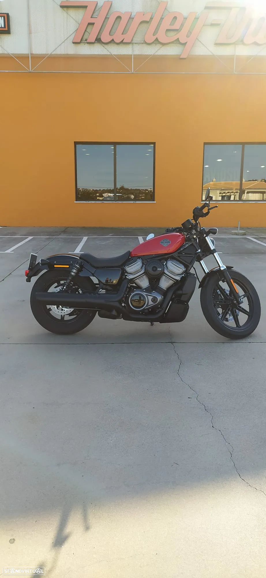 Harley-Davidson Sportster NIGHTSTER - 2