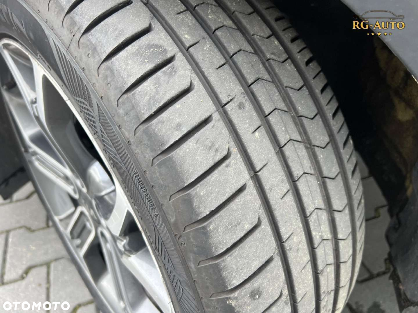 Kia XCeed - 31