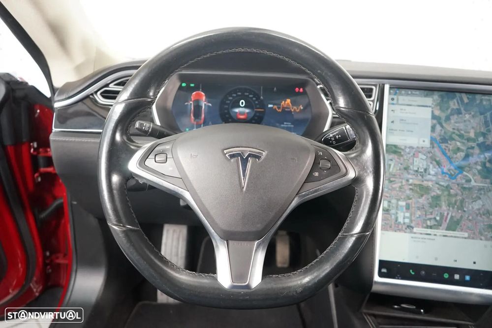 Tesla Model S 85 - 22