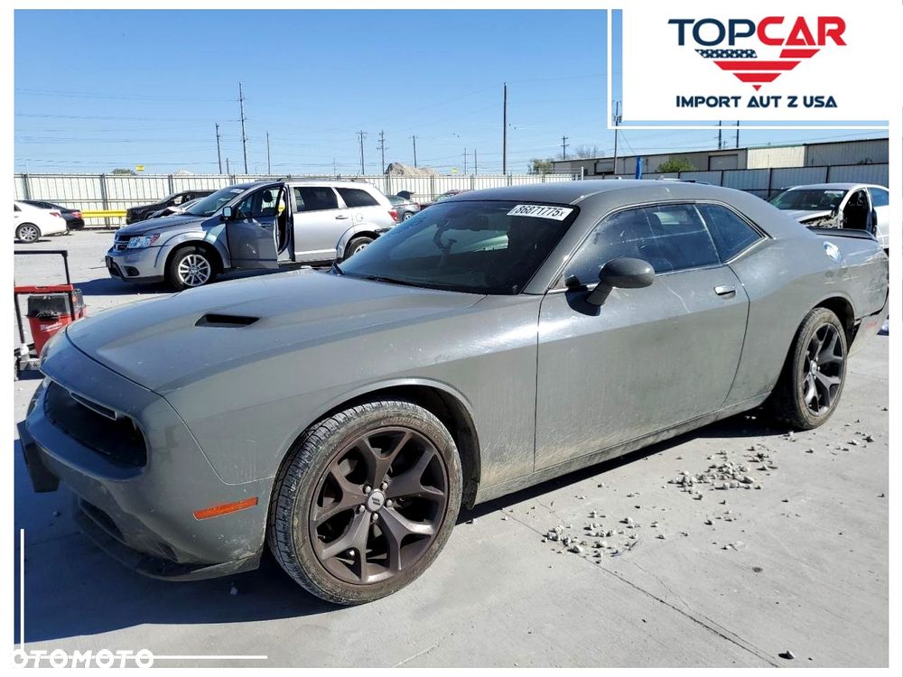 Dodge Challenger - 1