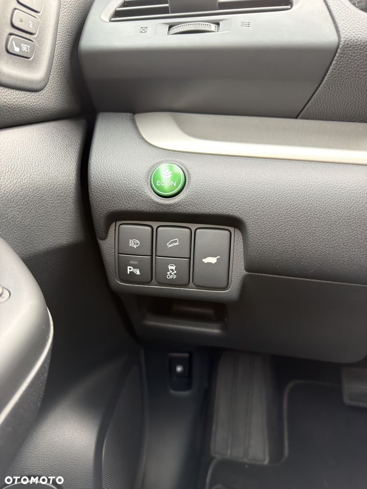 Honda CR-V - 18
