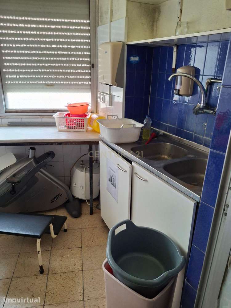 Fantástico espaço para clínica, escritórios ou serviços – Almada, cent - Grande imagem: 5/23