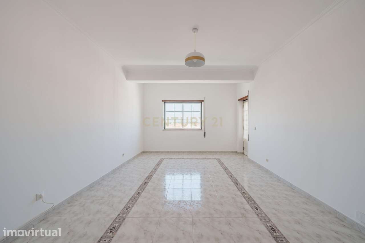 Apartamento T2 com suite e parqueamento - Samora Correia - Grande imagem: 3/16