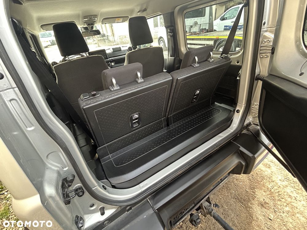 Suzuki Jimny 1.5 ALLGRIP Comfort+ - 12