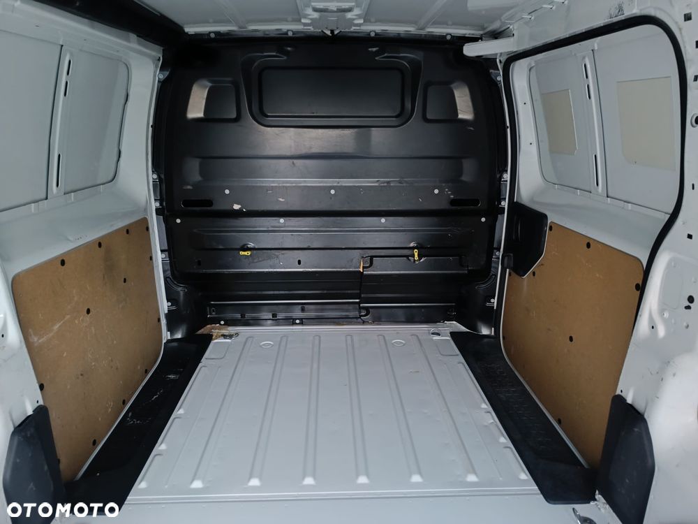 Citroën Jumpy M 3,1t (bryg.) - 15
