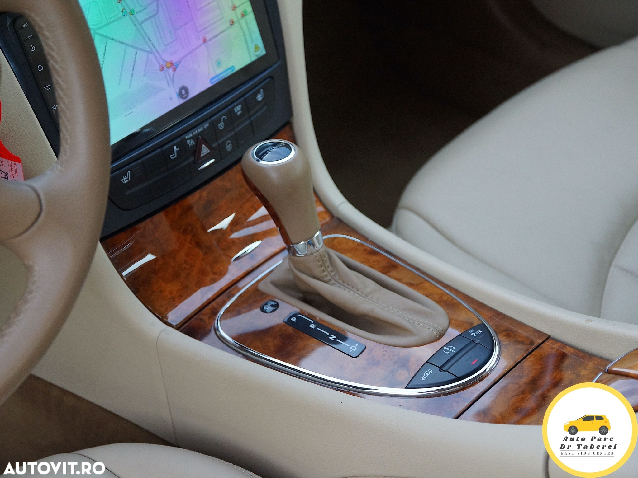 Mercedes-Benz E 280 7G-TRONIC Elegance BusinessEDITION - 32