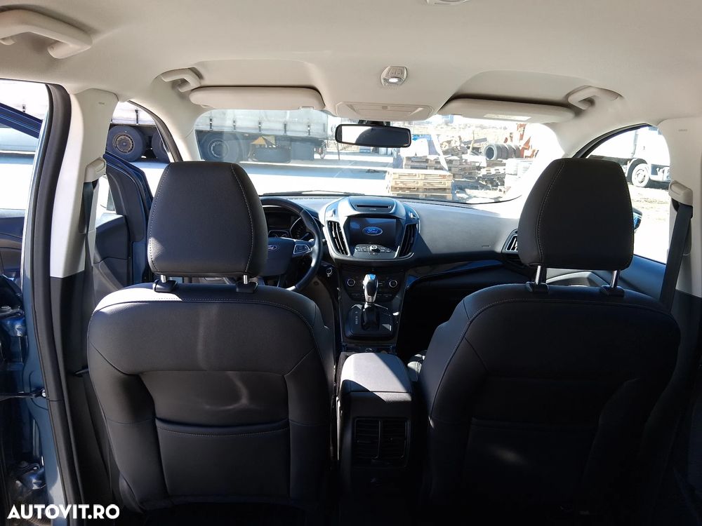 Ford Kuga 2.0 TDCi 4WD Powershift Titanium - 12