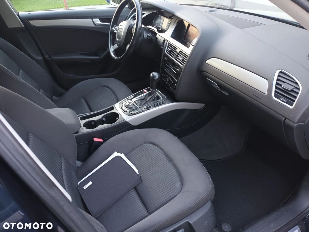Audi A4 - 12