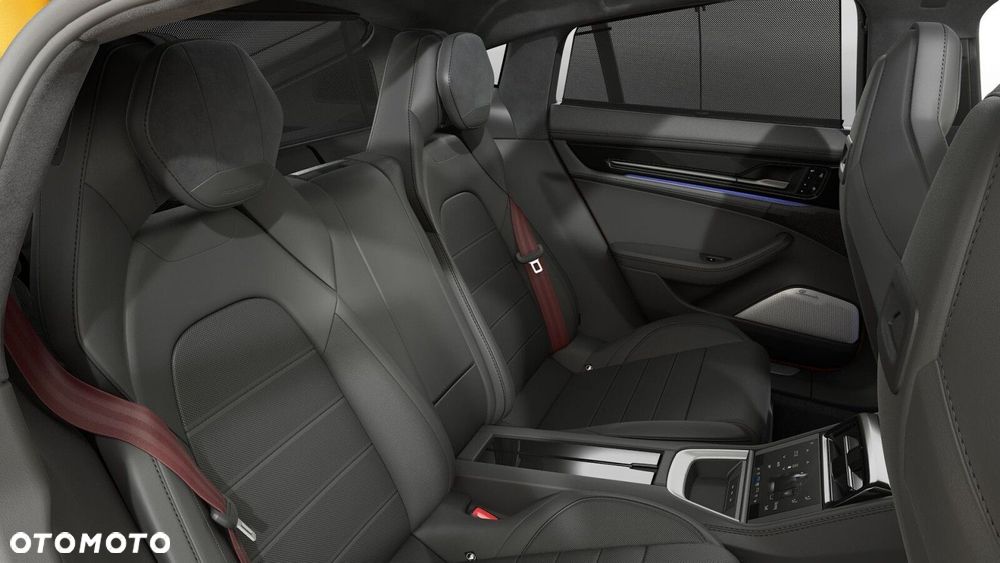 Porsche Panamera - 11