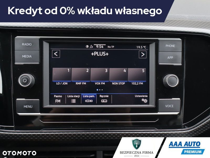 Volkswagen T-Cross - 15