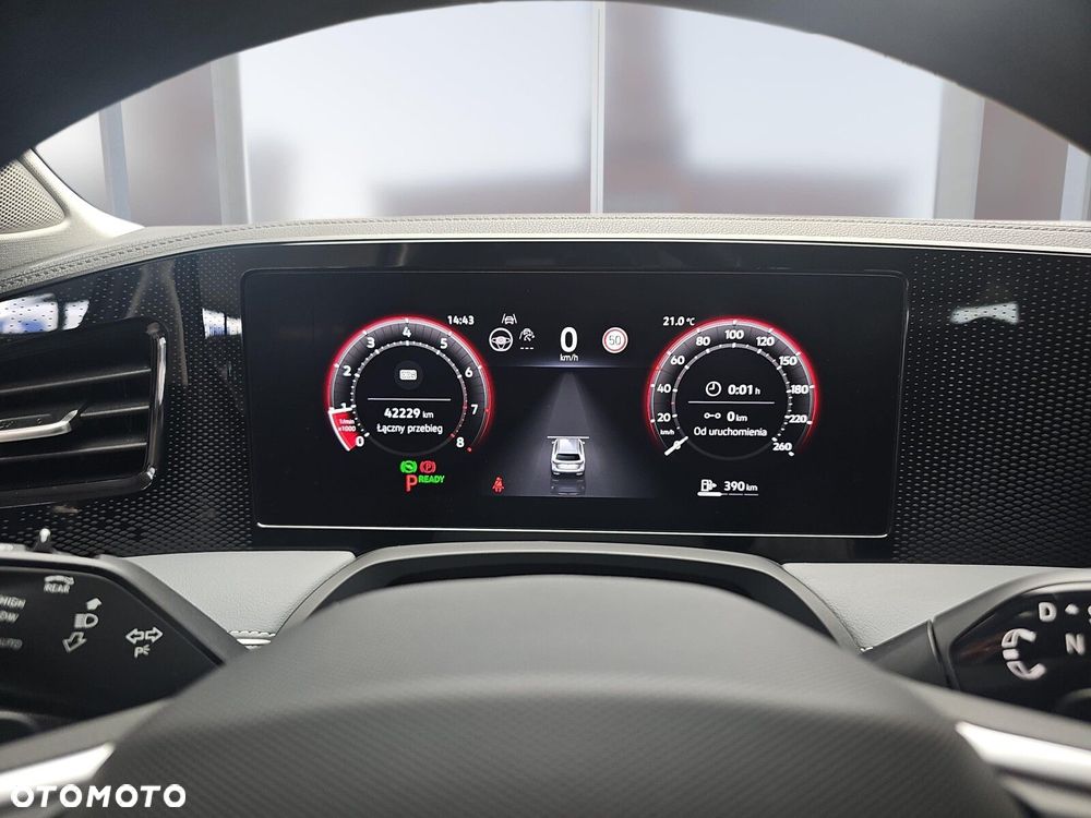 Volkswagen Passat - 16
