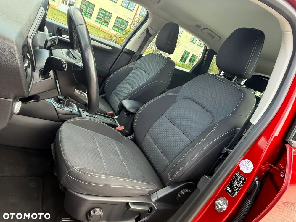 Ford Kuga 2.0 EcoBlue Hybrid COOL&CONNECT - 19