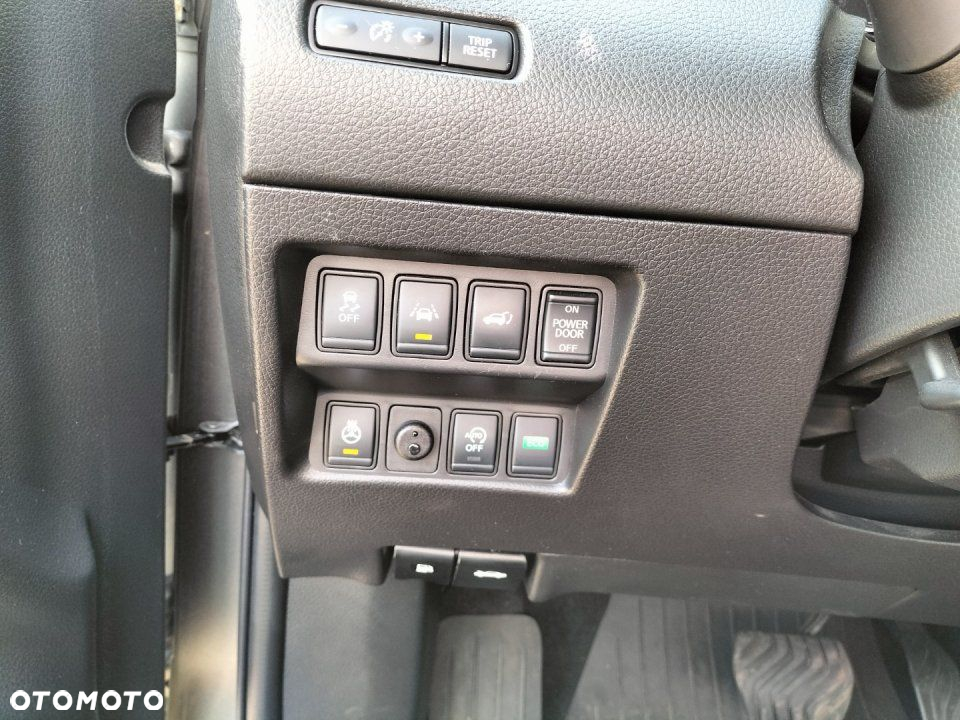 Nissan X-Trail - 13