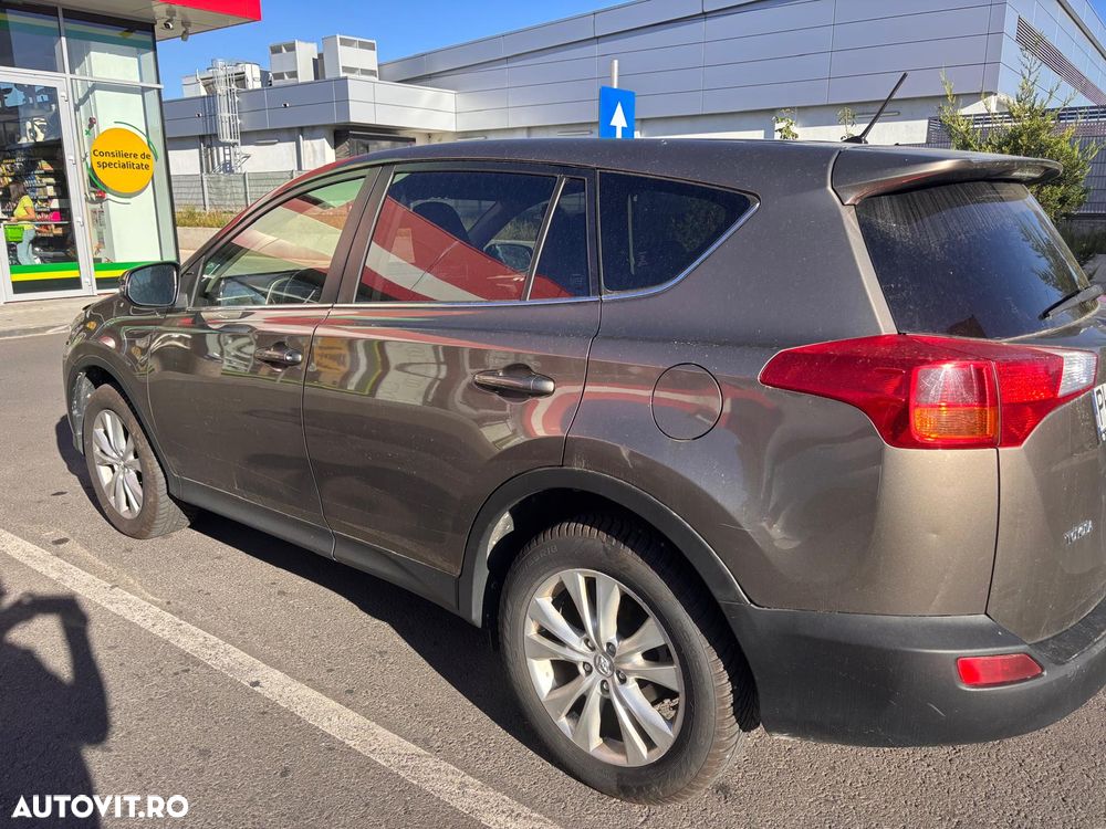 Toyota RAV4 2.2 D-4CAT 4WD Aut Executive - 4