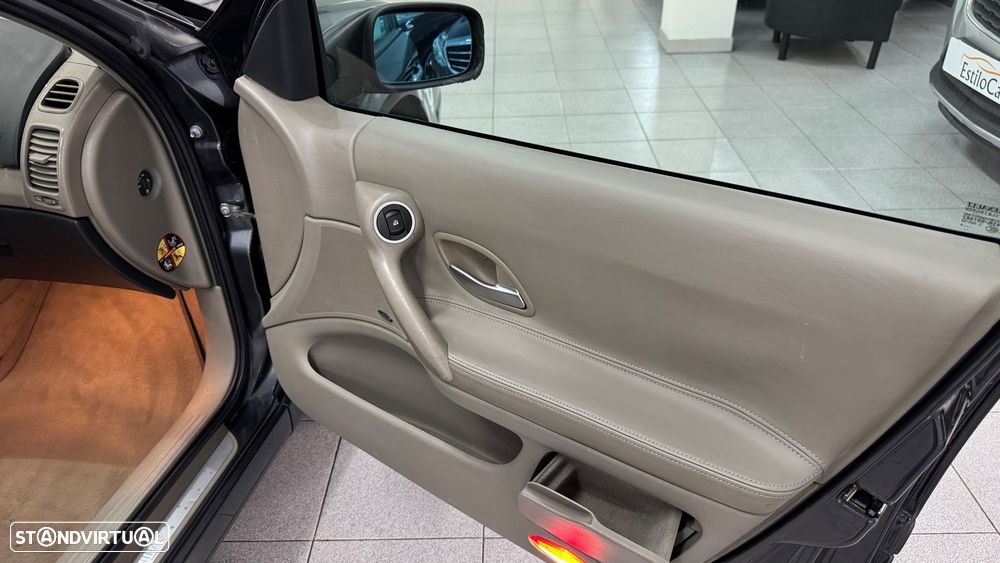 Renault Laguna 1.9 dCi Initiale - 34